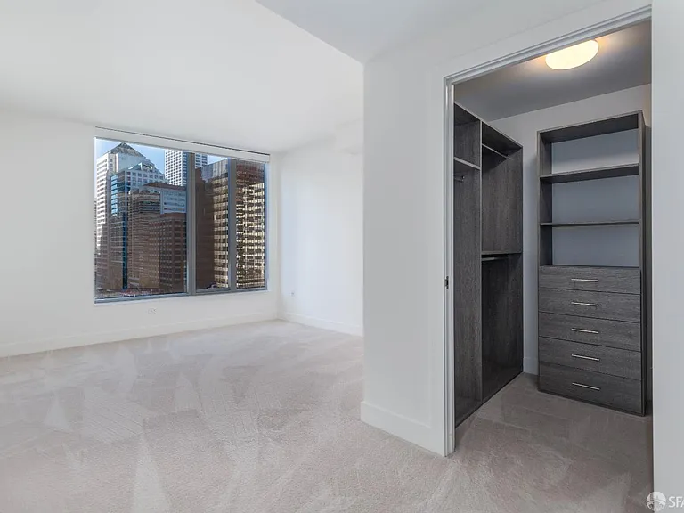 201 Folsom St #7B — Photo 7