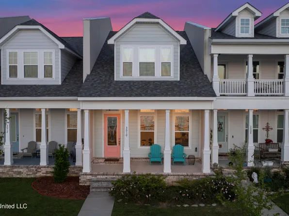 3010 Dock St, Pascagoula, MS 39567