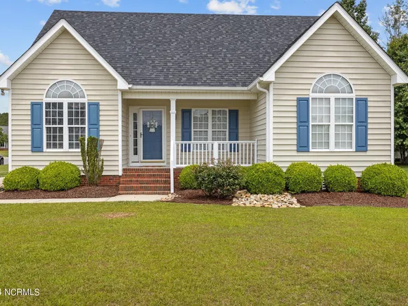 705 Carrington Lane, Winterville, NC 28590