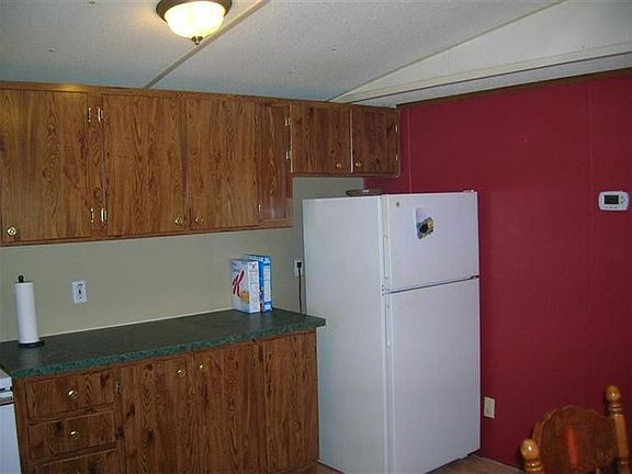 2nd image of 10028 S Maplewood Ct