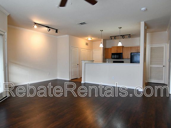 2nd image of 8290 Gate Pkwy #206