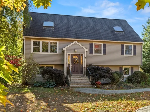 5 Pearson Dr, Newbury, MA 01922