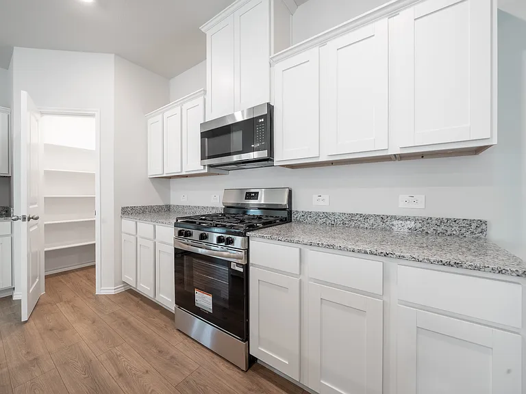 729 Orchid Way — Photo 11