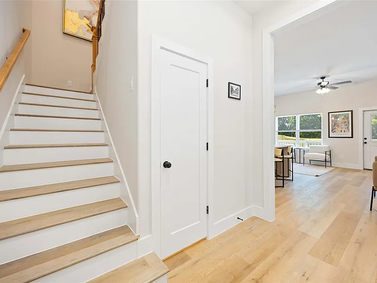 10608 Ashville Dr — Photo 18