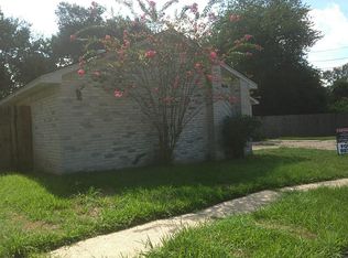 5634 Golden Grove Dr, Spring, TX 77373