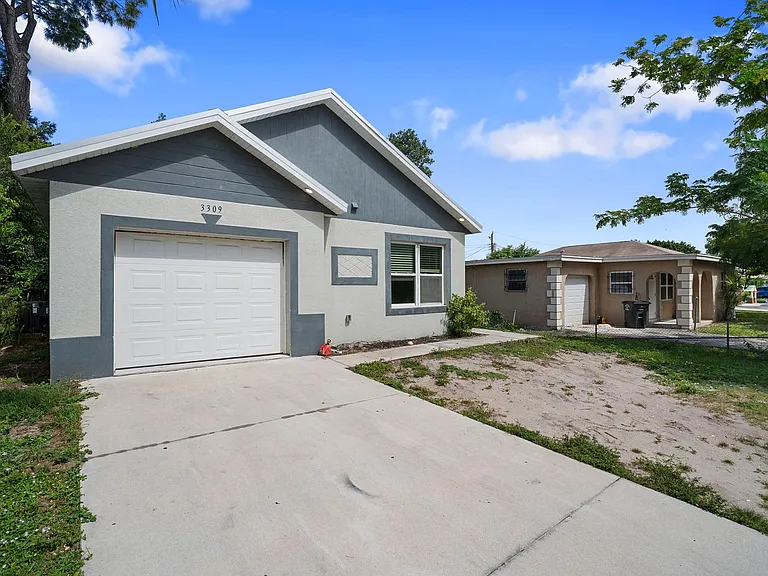 3309 Armstrong Ct — Photo 3