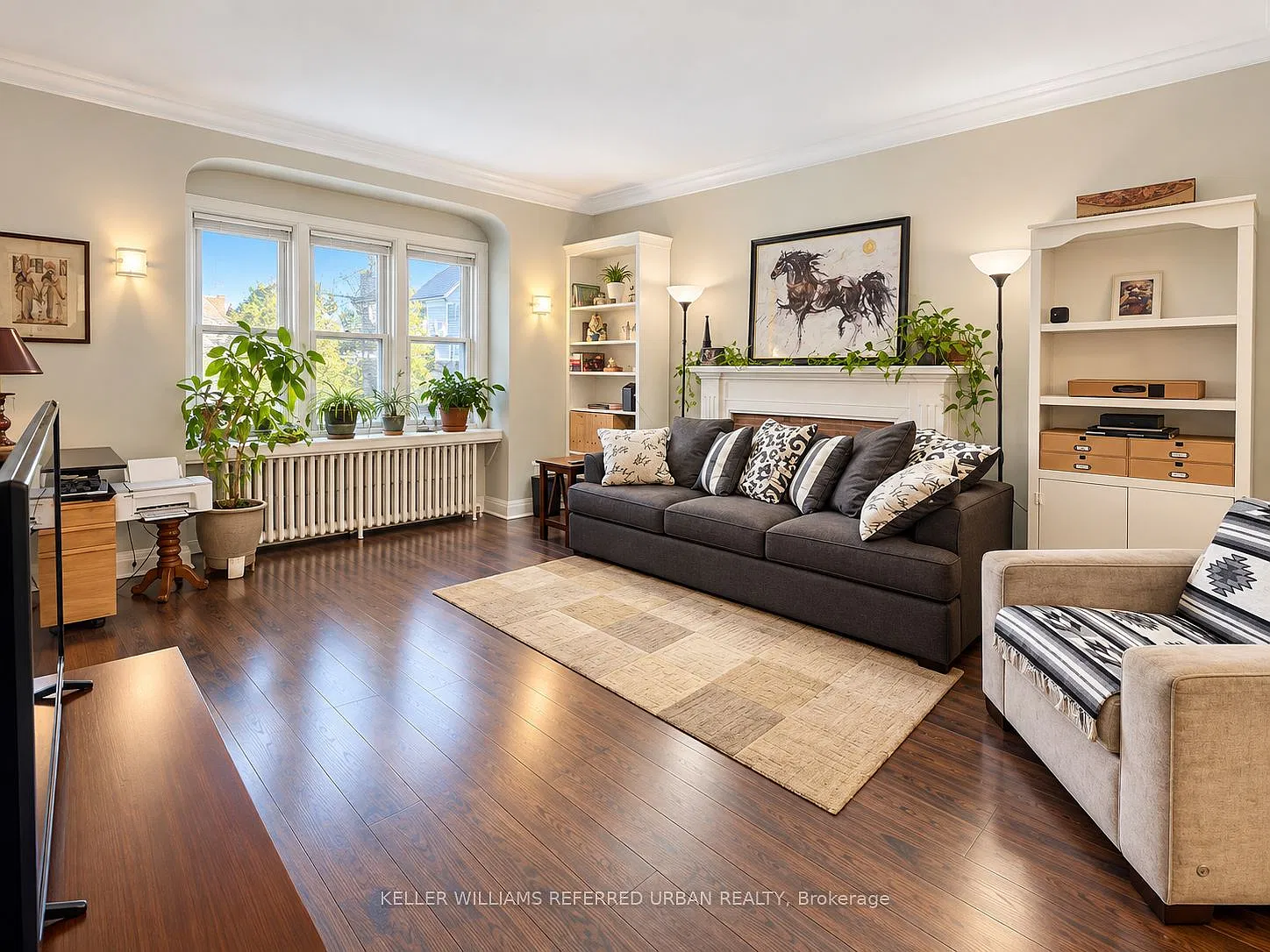 3 bed, $2,700 — Photo 1