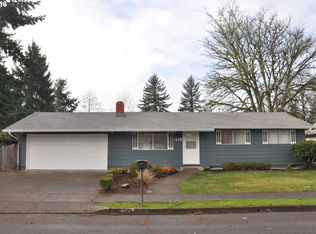 416 S 44th St, Springfield, OR 97478