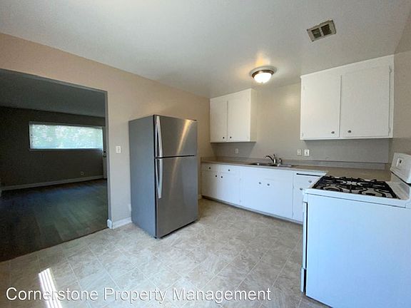 2nd image of 326 N 19th St #B