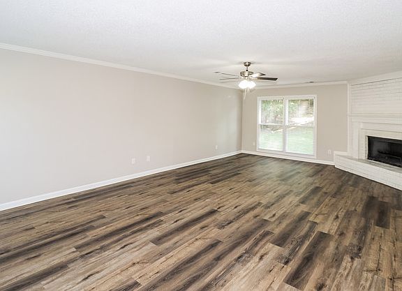 5th image of 8821 Chimneyrock Blvd