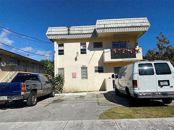 2nd image of 1861 NW 19th St #3B