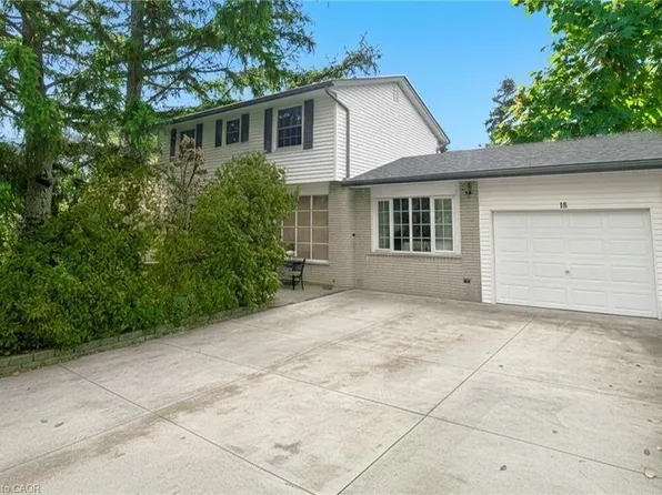 18 Jasper Dr, Hamilton, ON L8G 2S7