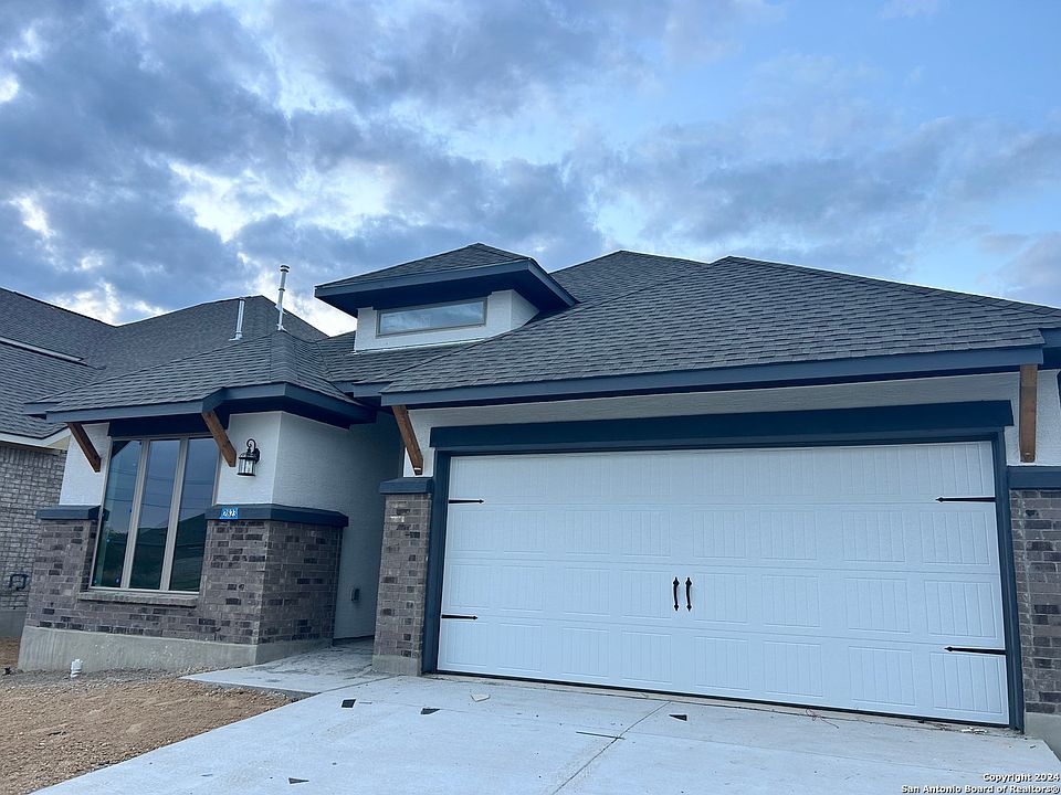 1st image of 2823 Sacaton Drive