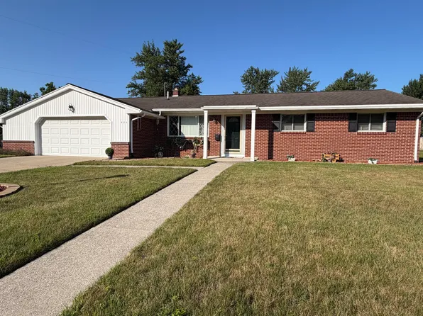 450 College Park Dr, Adrian, MI 49221