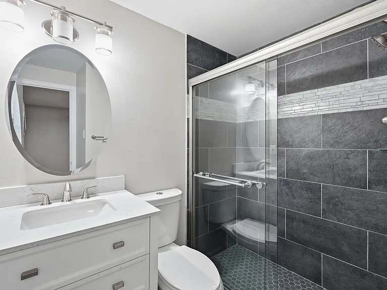 9018 Jersey Dr — Photo 17