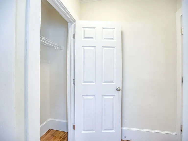 44 Glendale Ave #1 — Photo 20