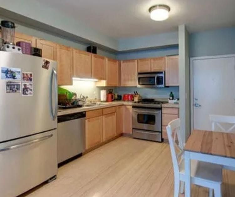 1st image of 2810 College Ave #108