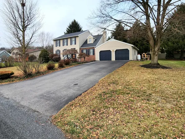 14 Lost Creek Dr, Selinsgrove, PA 17870