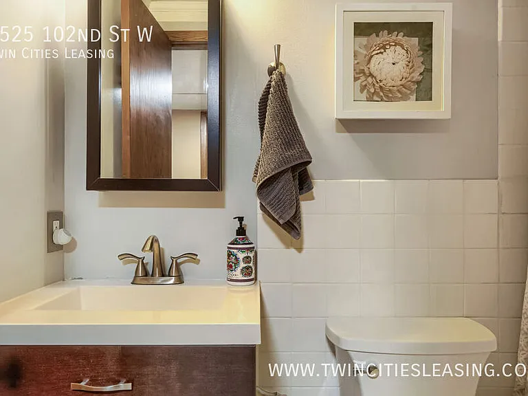 7525 W 102nd St — Photo 21