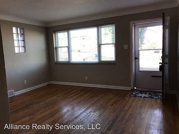 3rd image of 4260 Virginia Ave