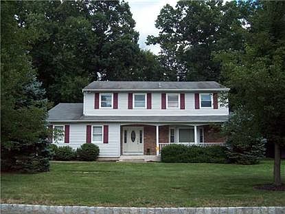 1st image of 18 Fair Haven Dr