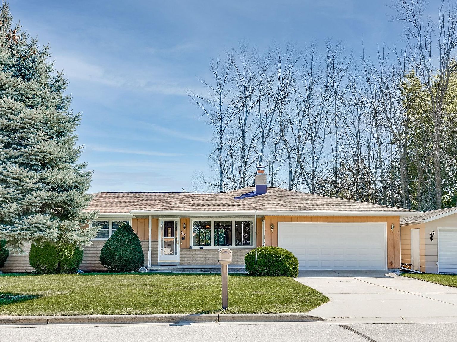 313 Conrad Ct, Howards Grove, WI 53083 Zillow