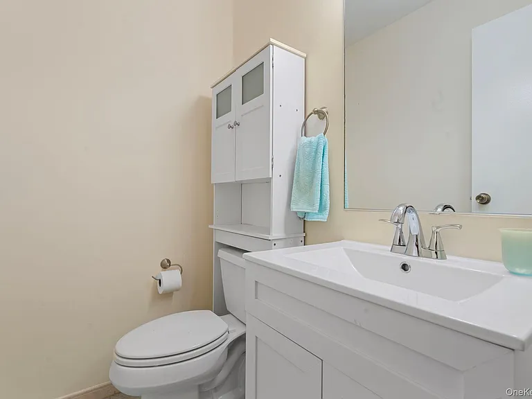 54 School St #121 — Photo 10
