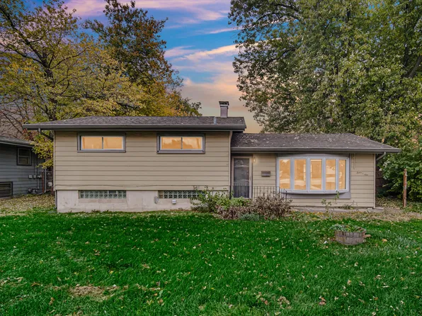 1209 N Broad St, Griffith, IN 46319