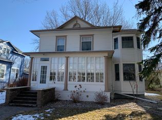 820 Wisconsin Ave SW, Huron, SD 57350