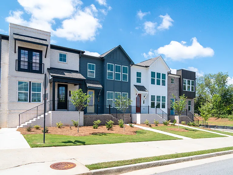 Main Street Townes at Lilburn — Photo 13