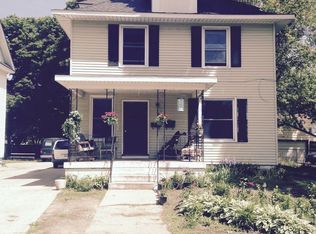 211 1/2 W 13th St, Holland, MI