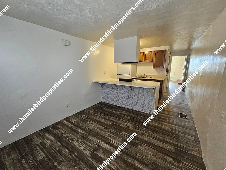 1212 Lead Ave SE — Photo 5