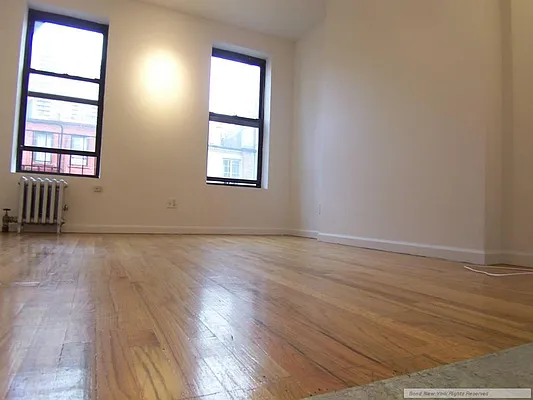 Rented by Bond New York | media 11