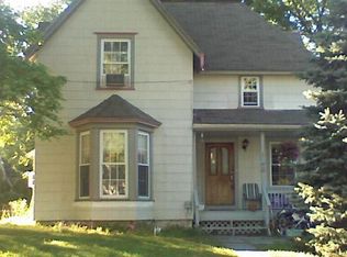 1 Rake St, Harriman, NY 10926