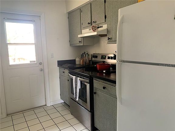 3rd image of 200 Saint Andrews Blvd APT 2307
