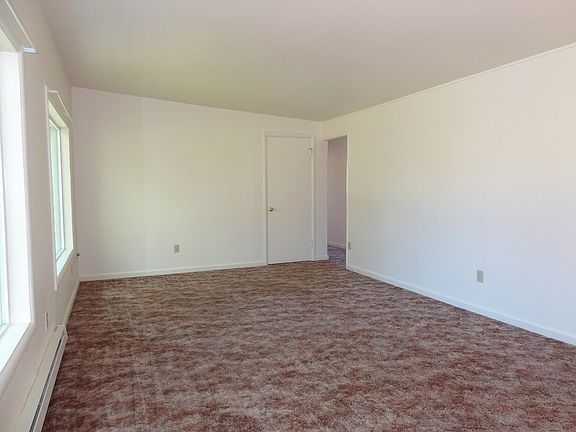 4th image of 10109 18th Ave S