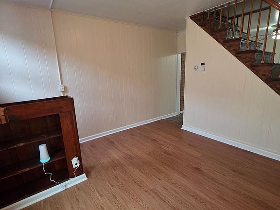 5th image of 3413 Leverton Ave