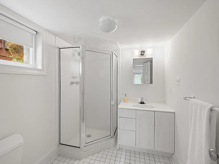 4830 Brandywine St NW — Photo 21