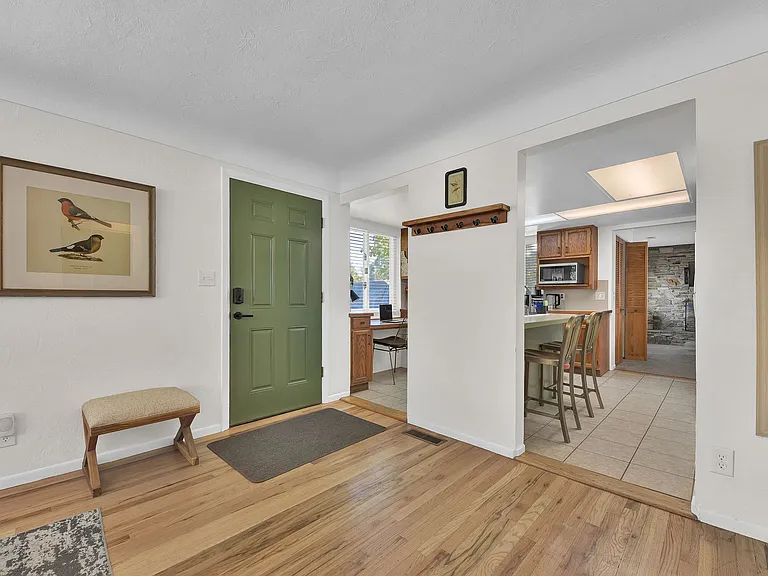 609 N Roosevelt St — Photo 7