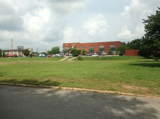 Razorback Dr, Bentonville, AR 72712