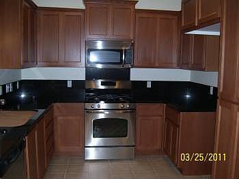 4th image of 110 Blossom Rock Ln