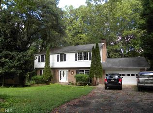532 Little John Dr, Lilburn, GA 30047