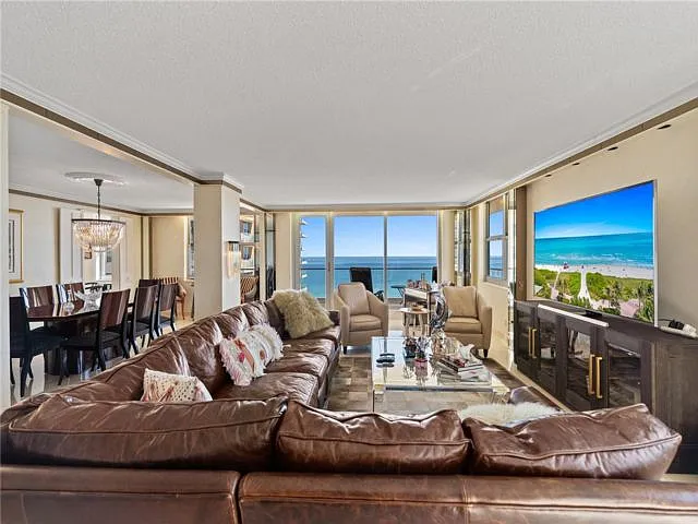 1920 S Ocean Dr #11B — Photo 7