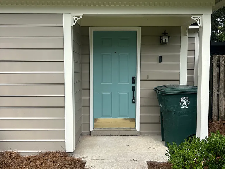 2443 Footbridge Ln — Photo 3