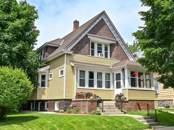 4015 North Stowell AVENUE, Shorewood, WI 53211