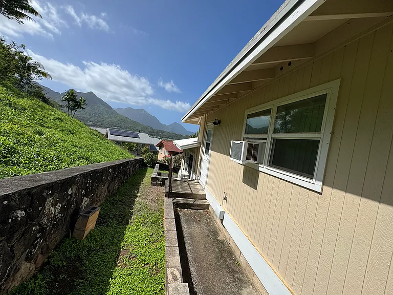 1279 Aupapaohe St — Photo 11