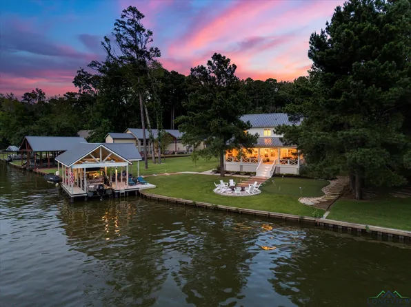 378 Cypress Creek Dr, Mount Vernon, TX 75457