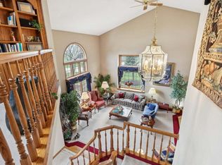 18350 San Lucas Ct, Brookfield, WI 53045