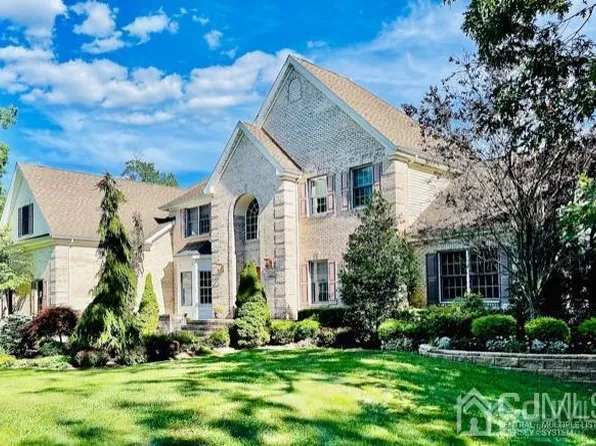 510 Jack Allen Ct, Freehold, NJ 07728