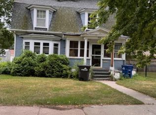 709 E 5th Ave, Mitchell, SD 57301